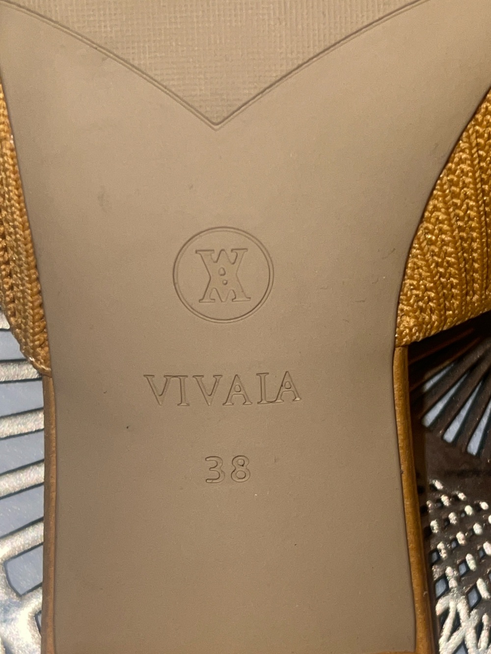 VIVAIA Jade Pro Square-Toe Block Heel Sandals. - Picture 8 of 8